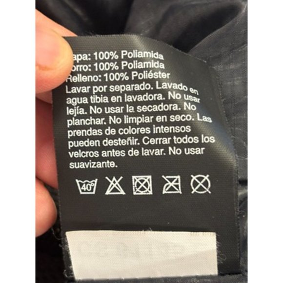 Helly Hansen Black Long Sleeve High Neck Full Zip Pocket Insulated jacket Size L - Picture 7 of 8